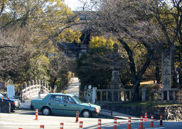 大谷本廟（西大谷）（浄土真宗本願寺派）