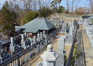 茨木深敬寺墓地
